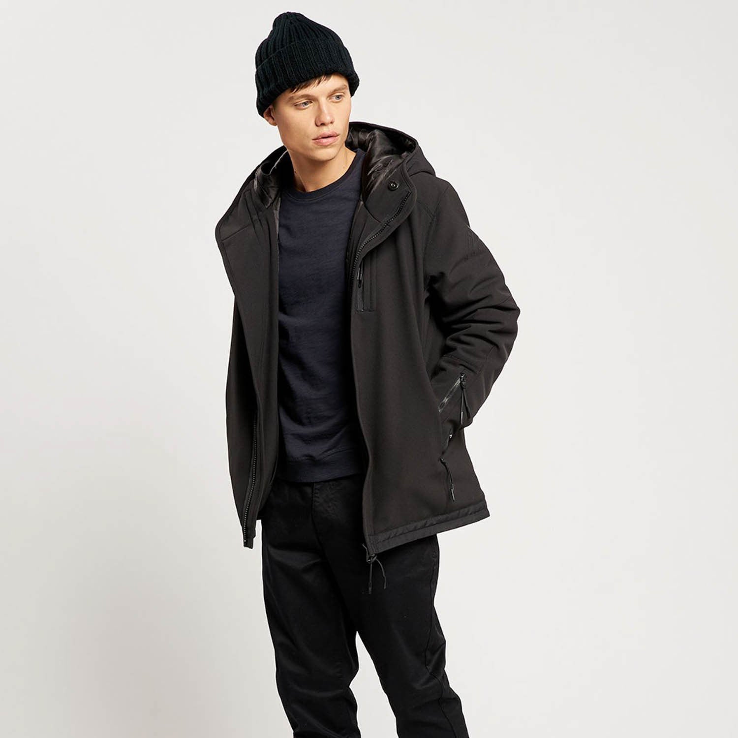 Magnus Parka // Black