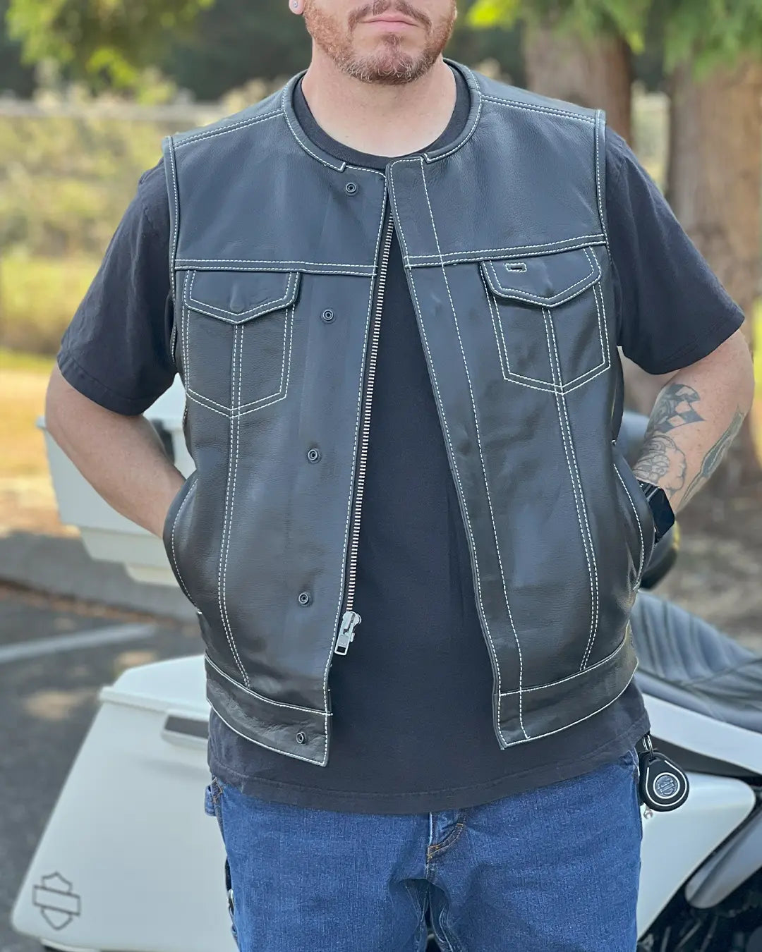 Bandit Men's Leather Motorcycle Vest