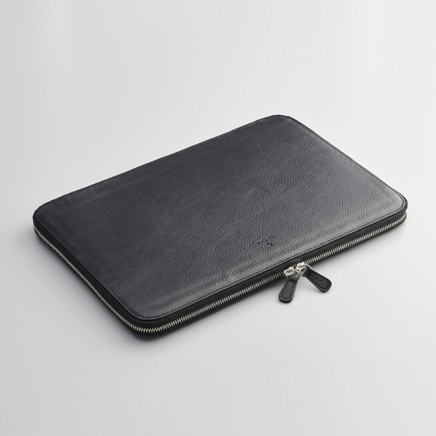 MacBook Pro Organizer // Black