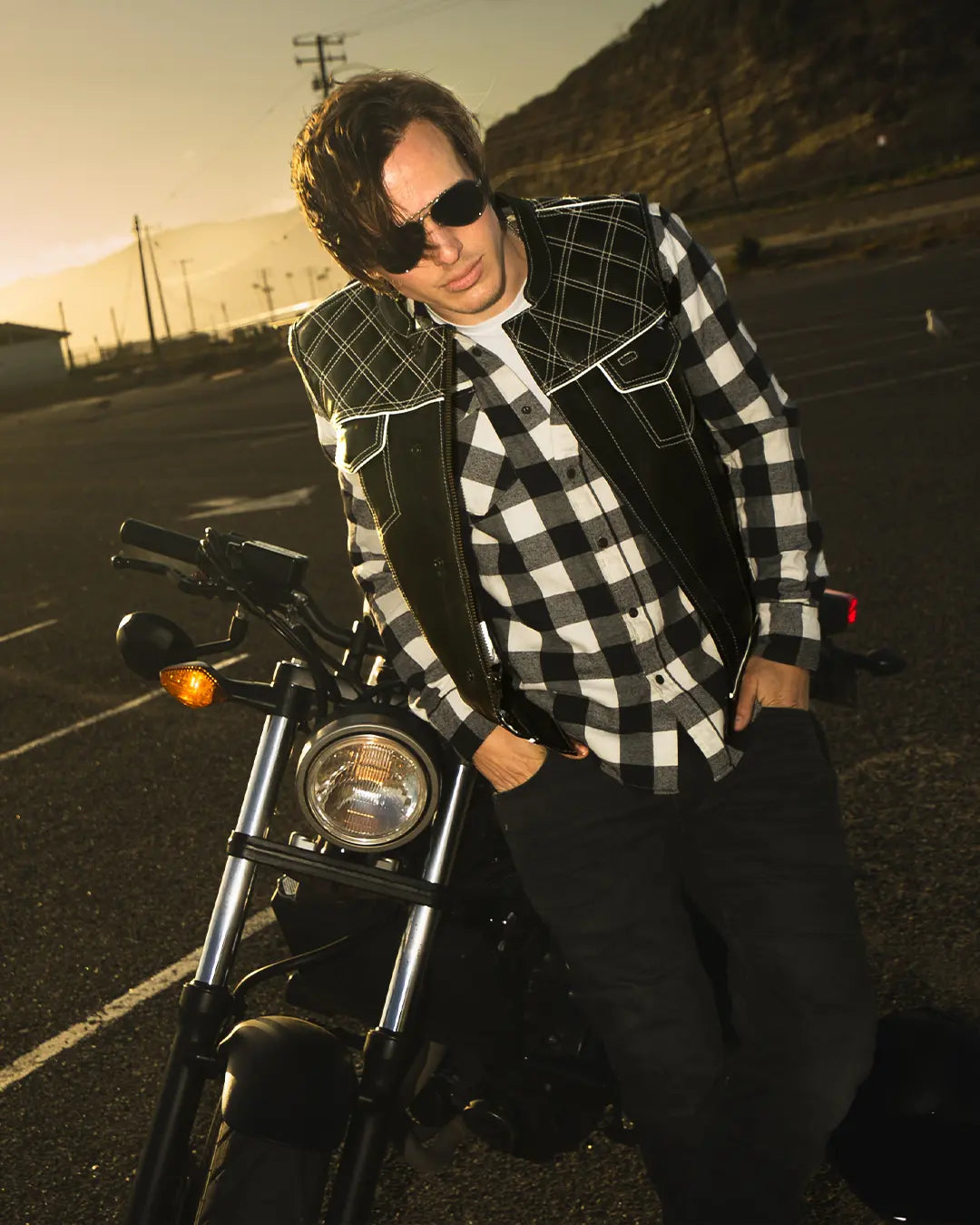 Finish Line - White Checker - Men's Motorcycle Leather Vest