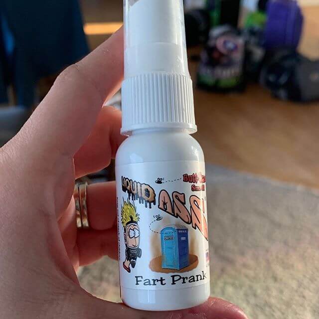 LE TOOTER Fart Pooter + LIQUID ASS Stink Prank Spray | Ultimate Prank Gag Gift 💨🤢