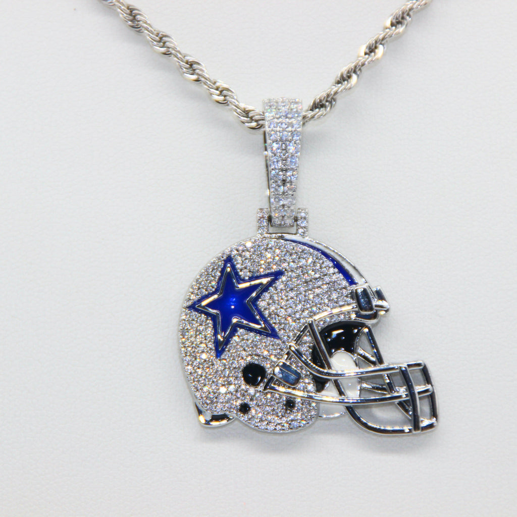 Dallas Cowboys Helmet Pendant Necklace – Sparkling Zircon Gift for Football Fans