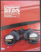 1982 Cincinnati Reds Yearbook with (18) Baseball Cards Inside 181438