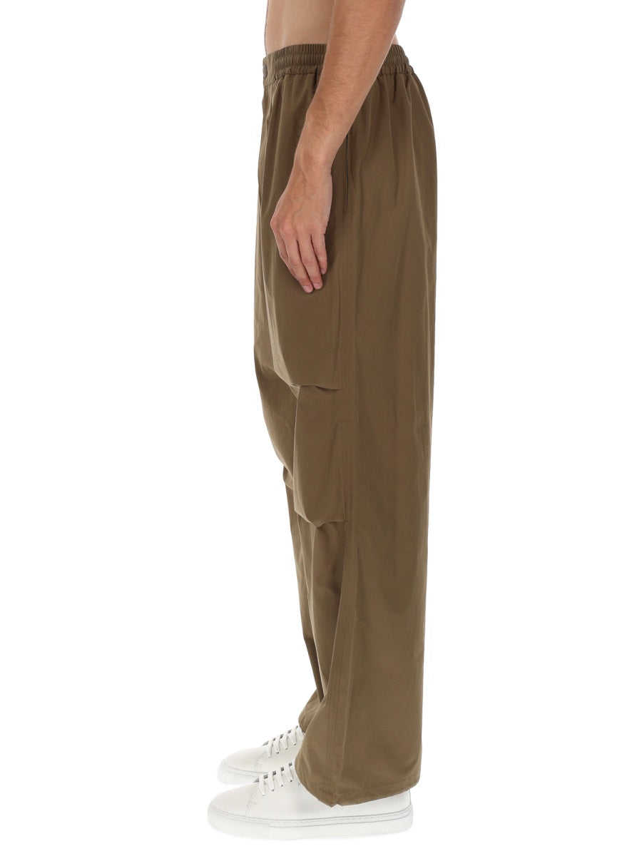 Benjamin Pants in Brown