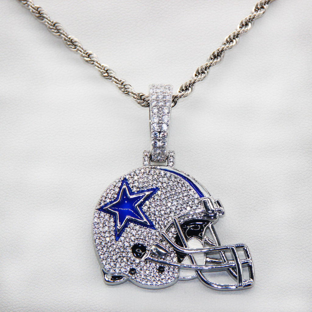 Dallas Cowboys Helmet Pendant Necklace – Sparkling Zircon Gift for Football Fans