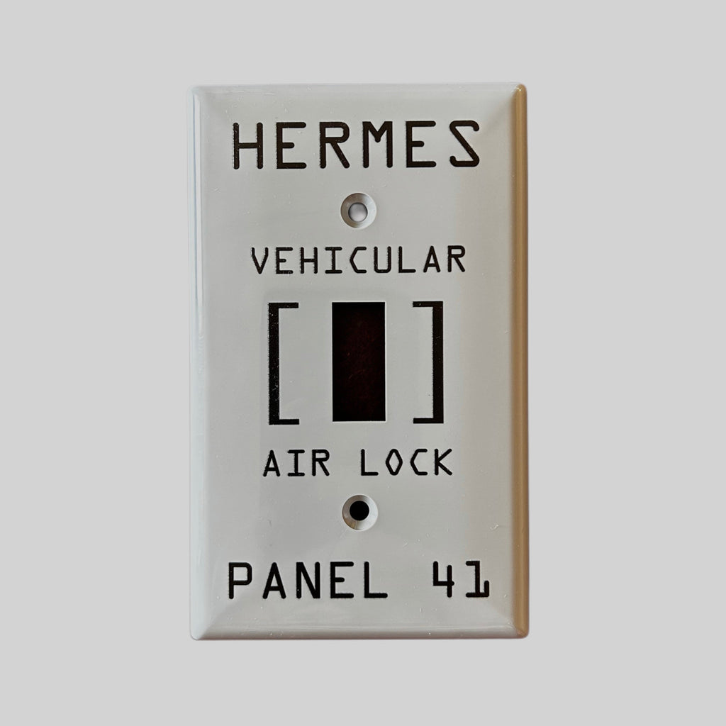 Hermes Panel 41 Switch Plate