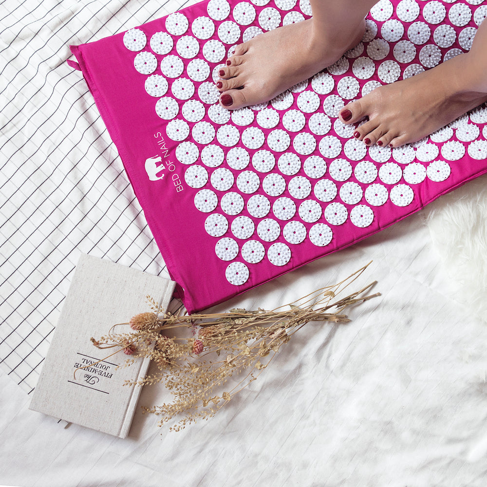BON Acupressure Mat & Pillow - Pink