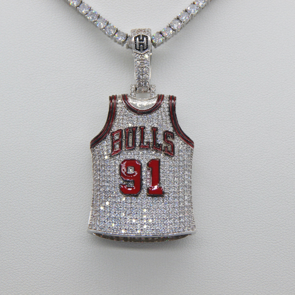 Chicago Bulls Dennis Rodman #91 Jersey Pendant Necklace – Premium Zircon Basketball Fan Gift