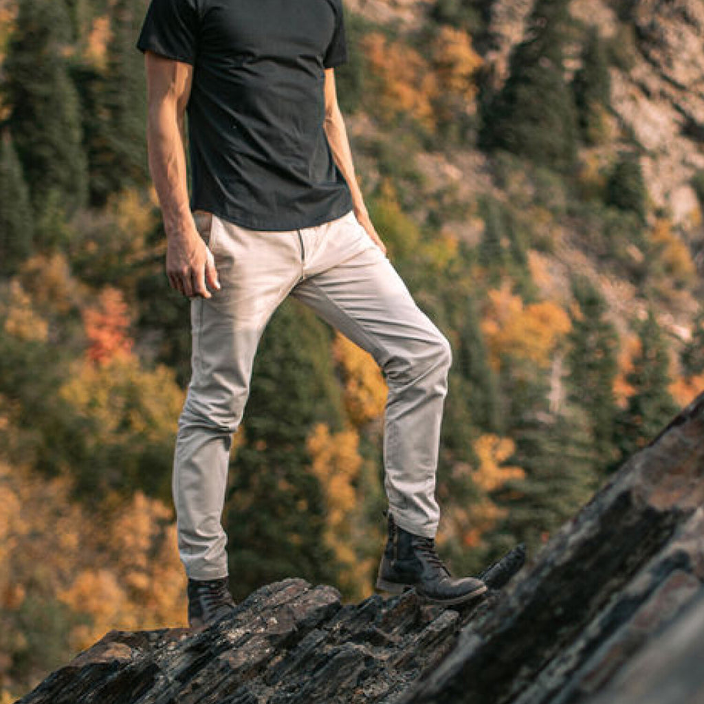 Feel Good Chinos // Light Khaki