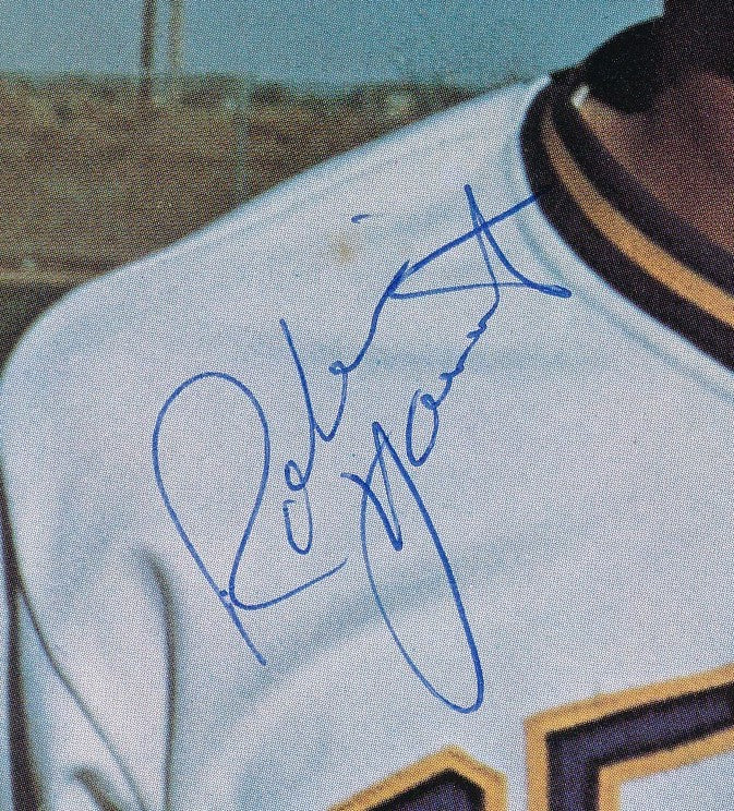 Robin Yount HOF Signed/Auto 7x9 Team Issued Photo Rookie Brewers PSA/DNA 192165