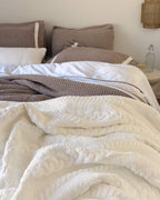 Sabbia Snug Striped Comforter