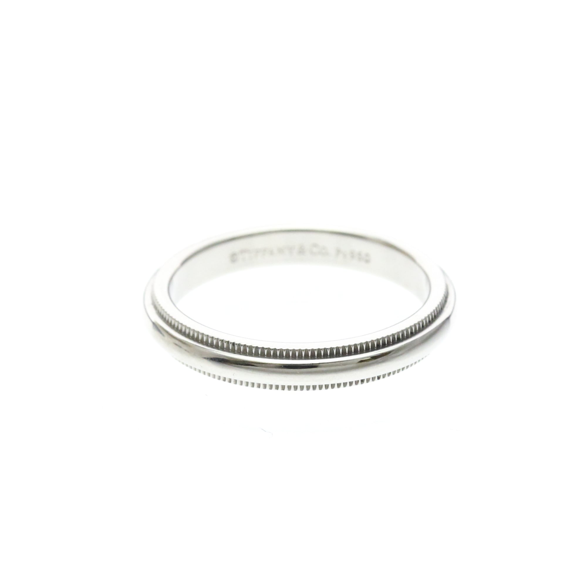 Tiffany Milgrain · Platinum