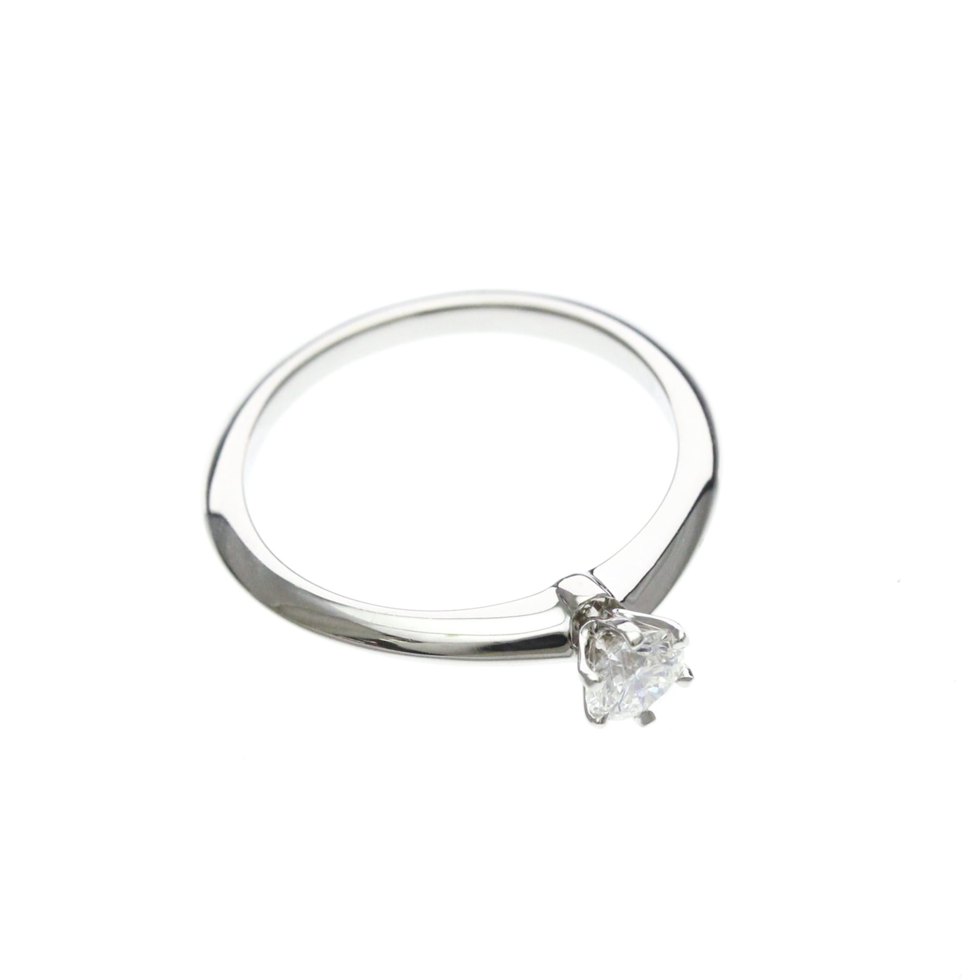 Tiffany Solitaire · Platinum · Diamond