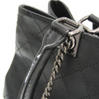 Chanel Diamond Stitch · Chain Shoulder