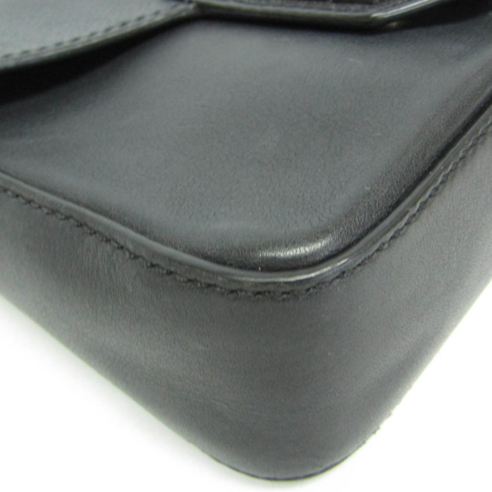 Givenchy Nobile · Leather Shoulder Bag