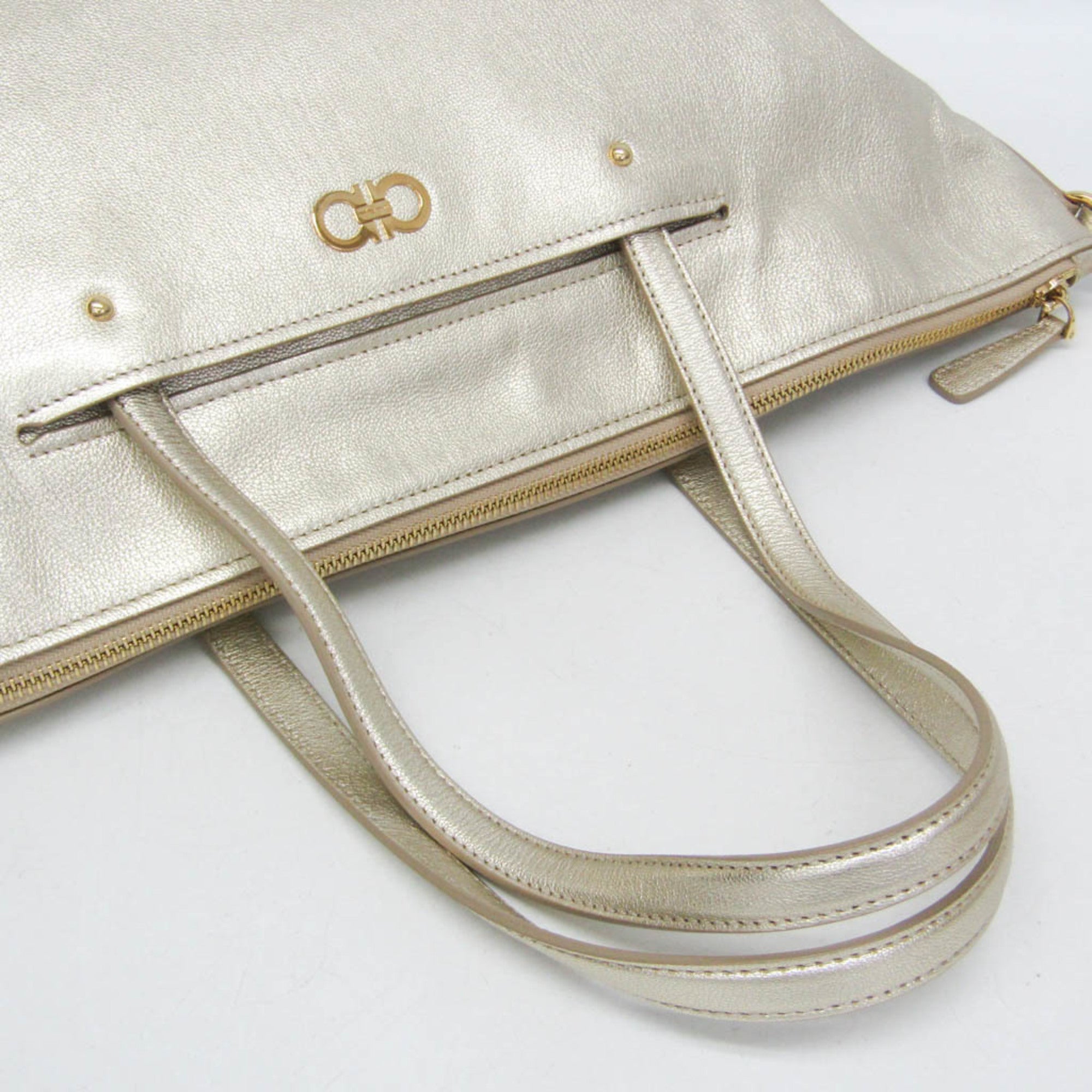 Salvatore Ferragamo Gancini · Leather Tote