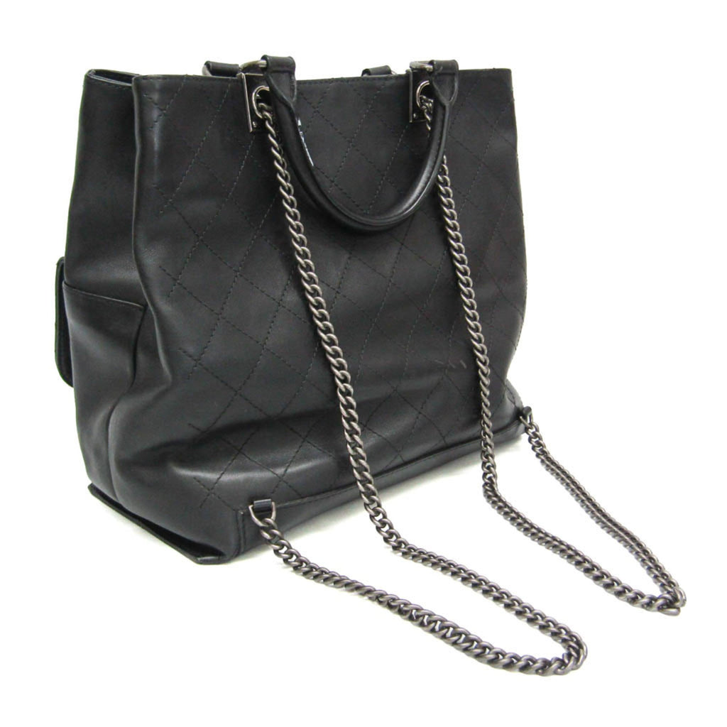 Chanel Diamond Stitch · Chain Shoulder