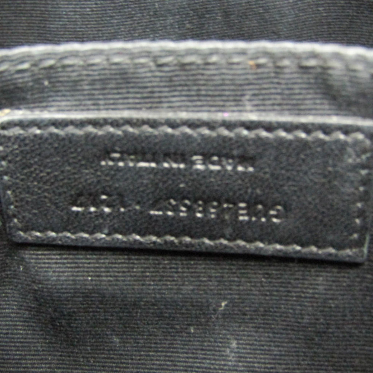 Saint Laurent Lou · V-Stitch Calfskin