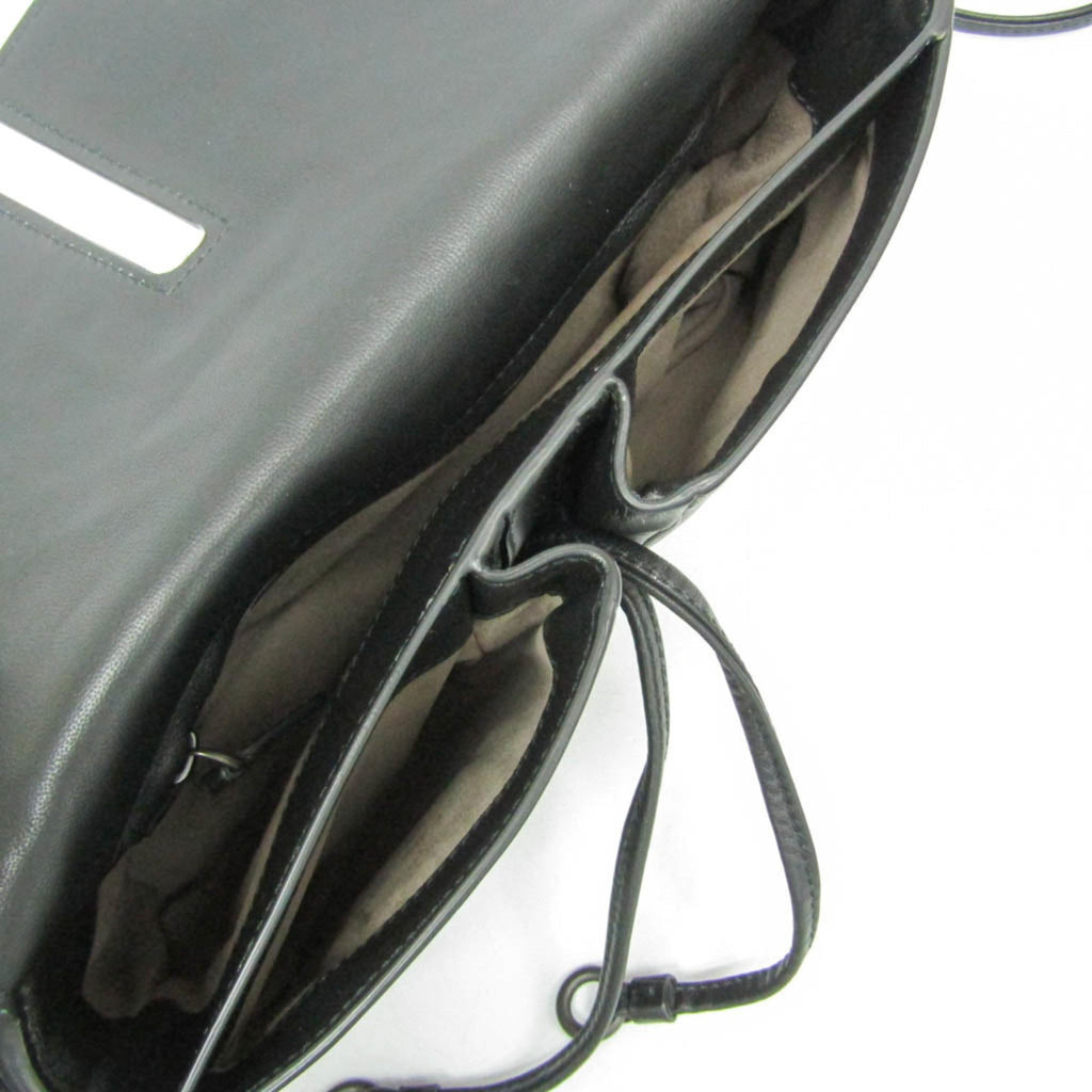 Bottega Veneta Intrecciato · Leather