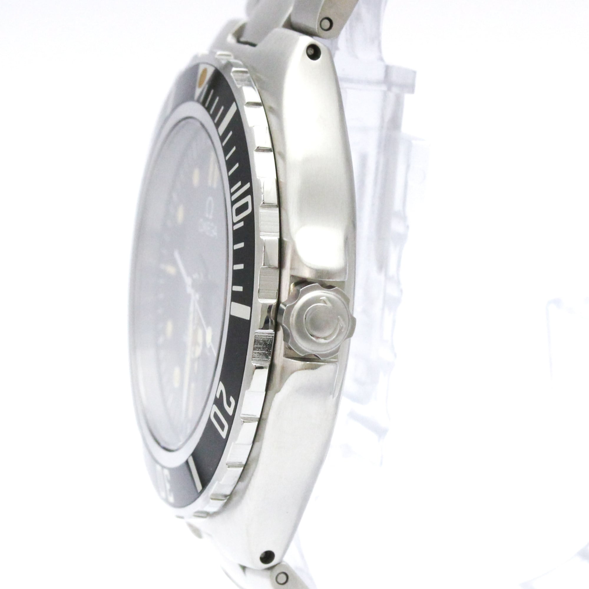 Omega Seamaster Professional 200M · Steel