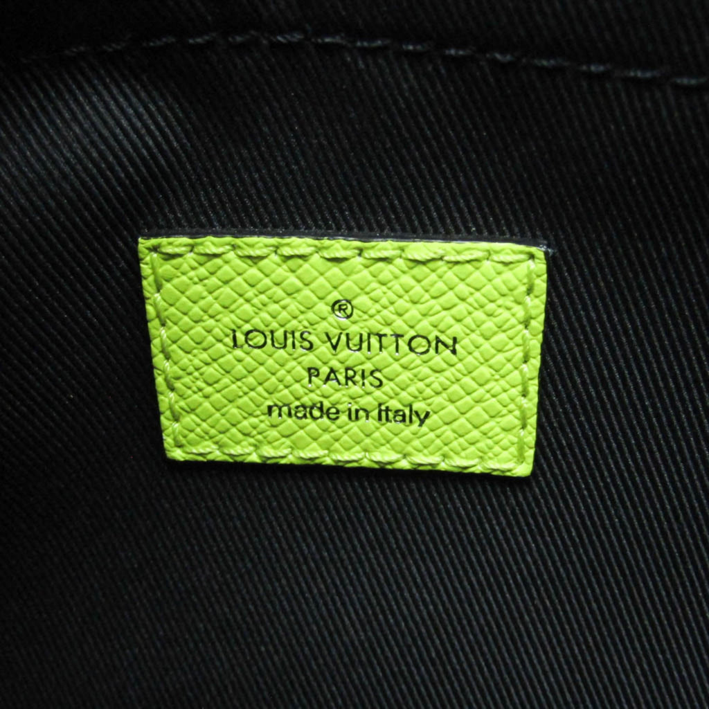 Louis Vuitton Outdoor Messenger · Taigarama