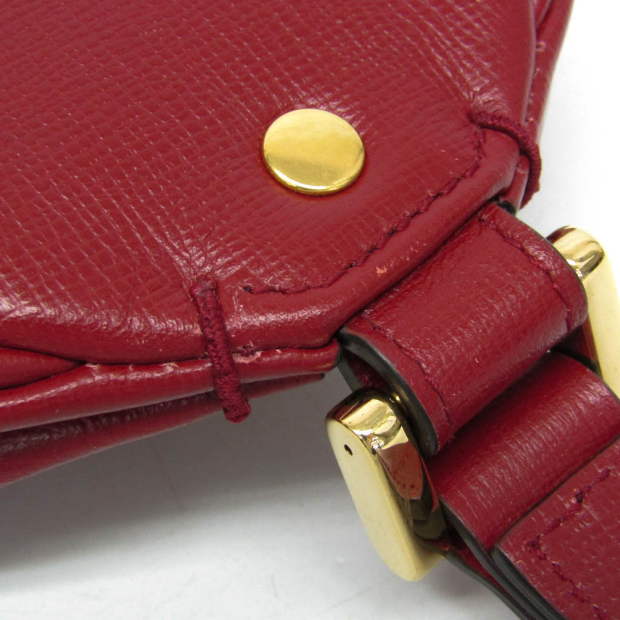Gucci Interlocking G · Leather Clutch