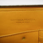 Bottega Veneta Intrecciato · Leather Clutch