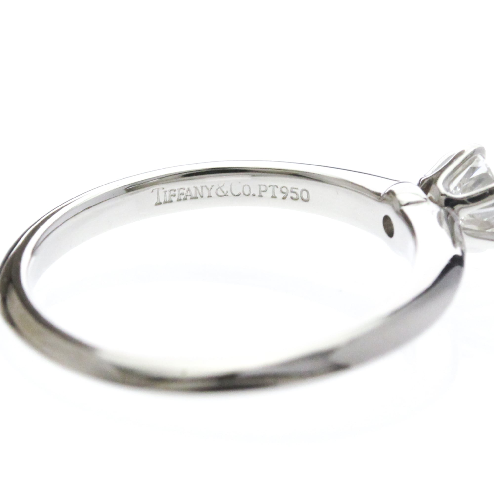 Tiffany Solitaire · Platinum · Diamond