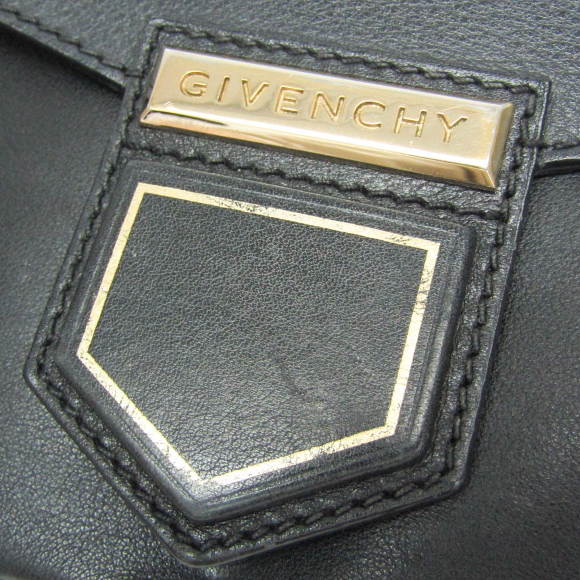Givenchy Nobile · Leather Shoulder Bag