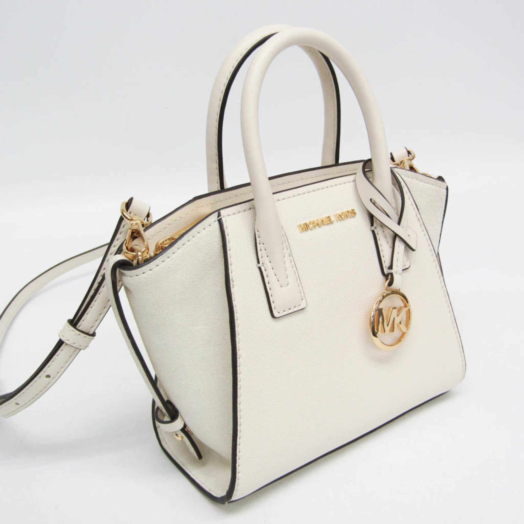 Michael Kors Avril · Leather Shoulder Bag