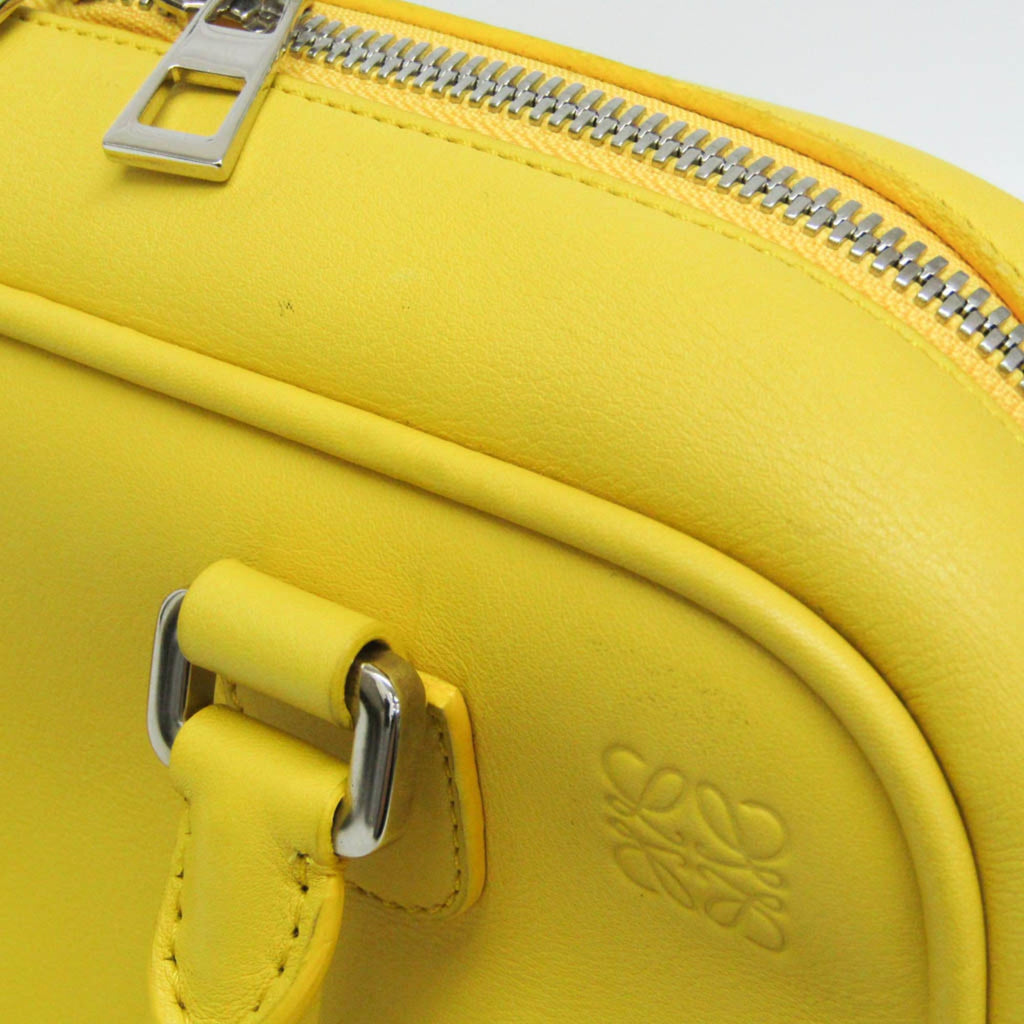 Loewe Amazona 75 · Calfskin