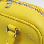 Loewe Amazona 75 · Calfskin