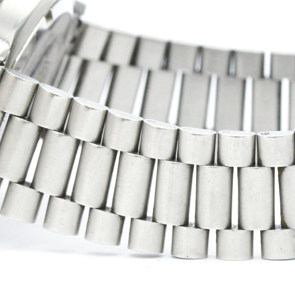 Tag Heuer 2000 · Steel · Quartz