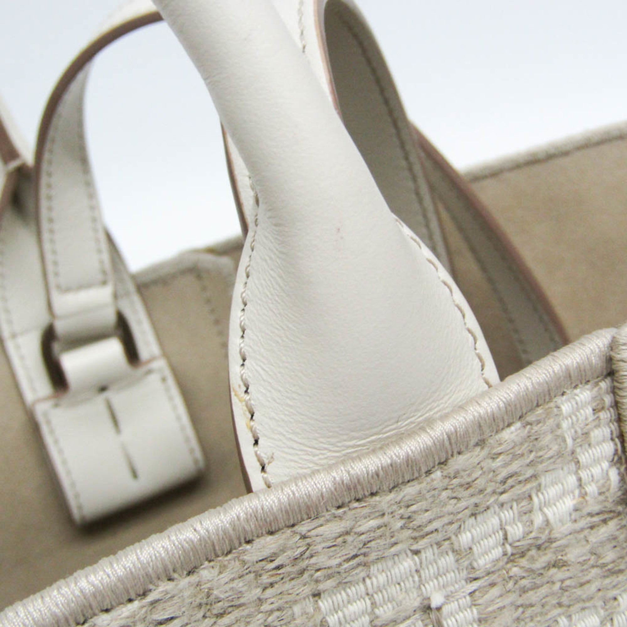 Tod's Double-Handle Shopping Bag · Linen