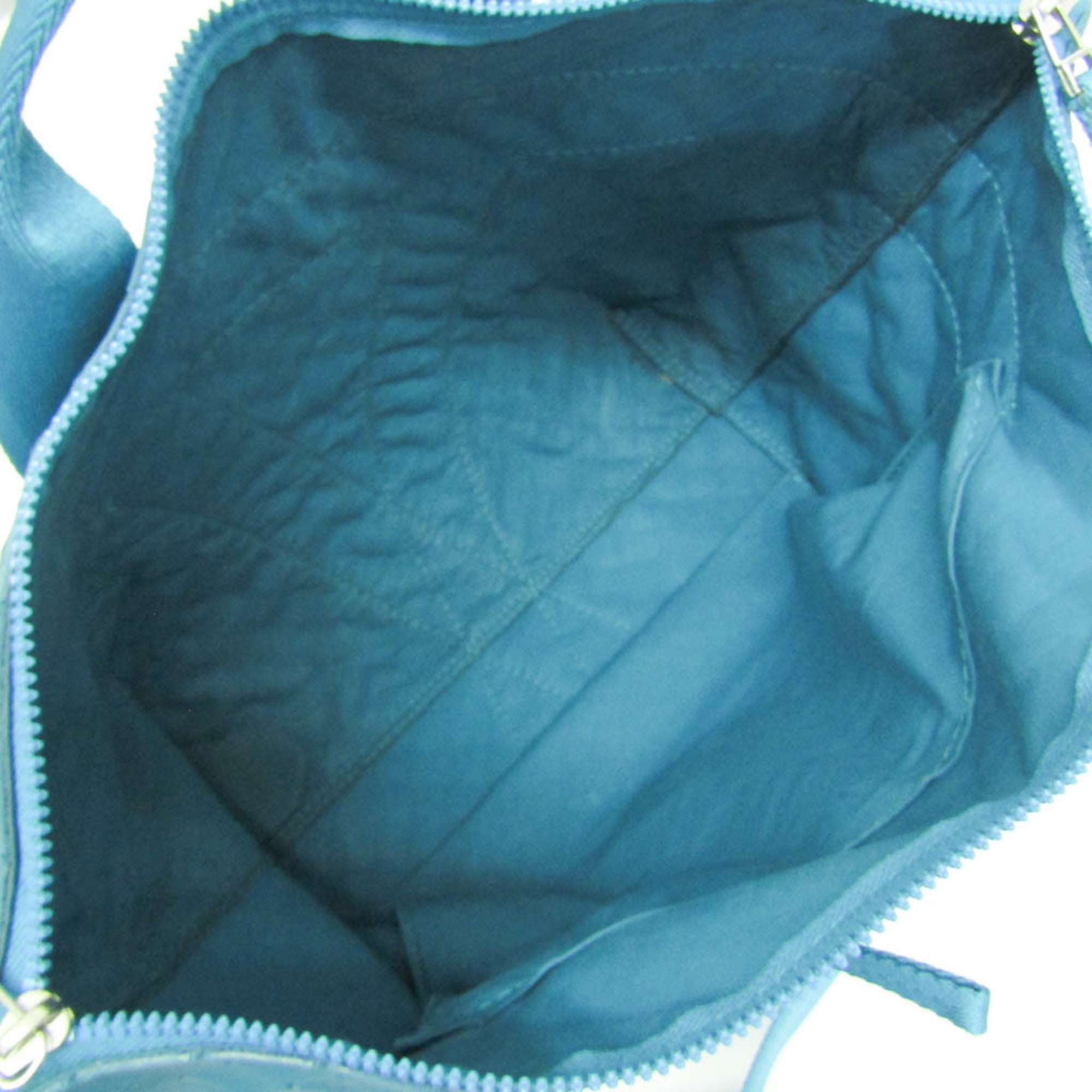 Bottega Veneta Intrecciato · Rubber Tote