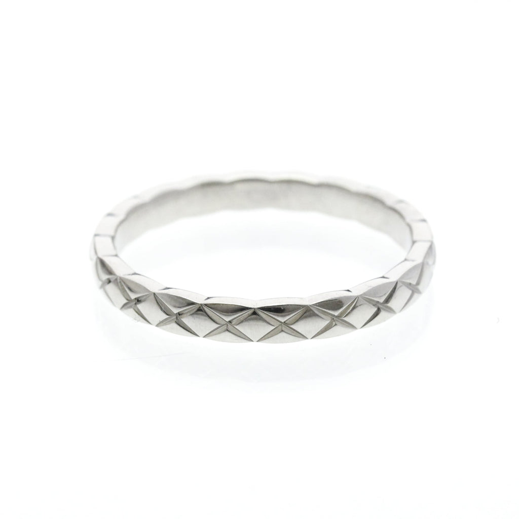 Chanel Coco Crush · Platinum