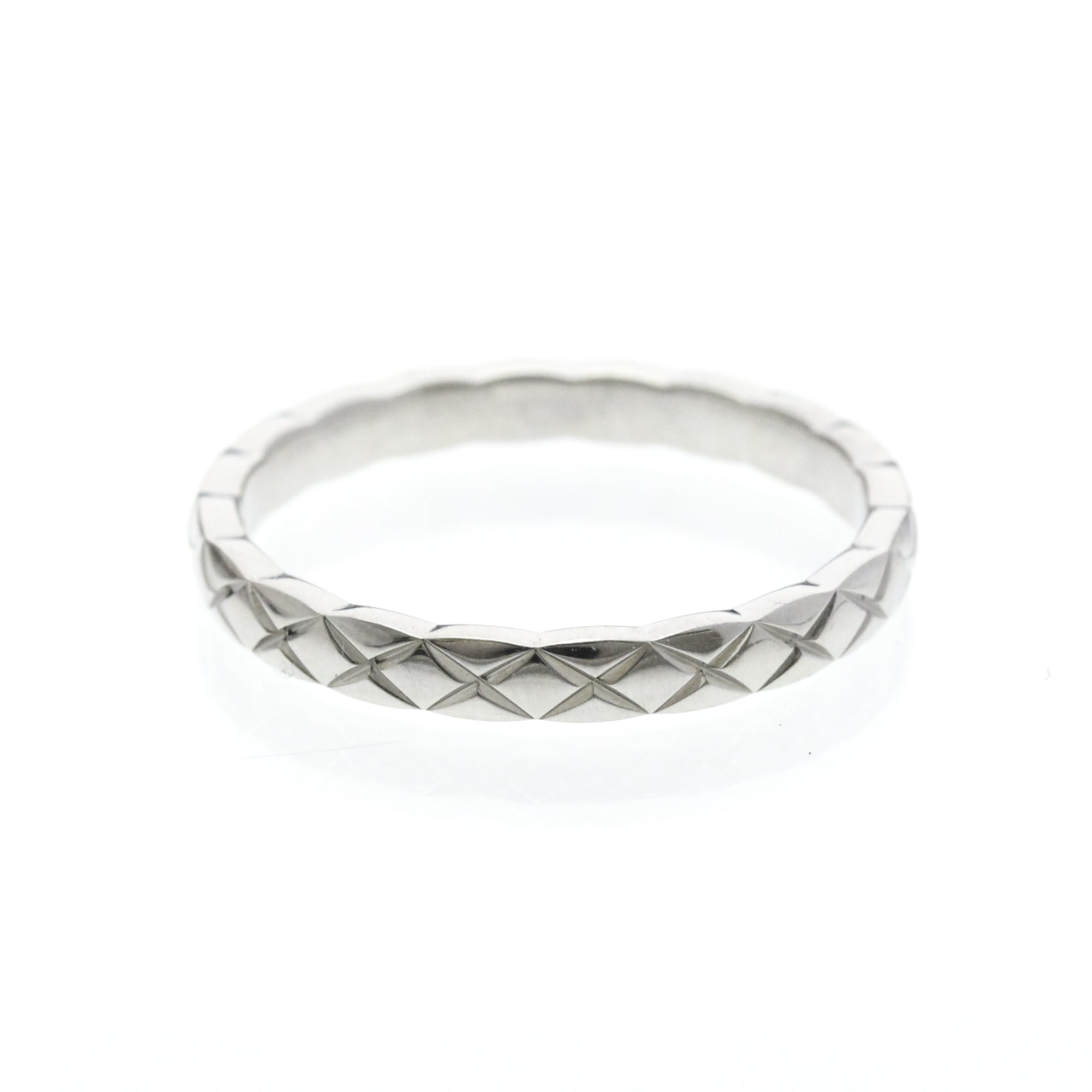 Chanel Coco Crush · Platinum