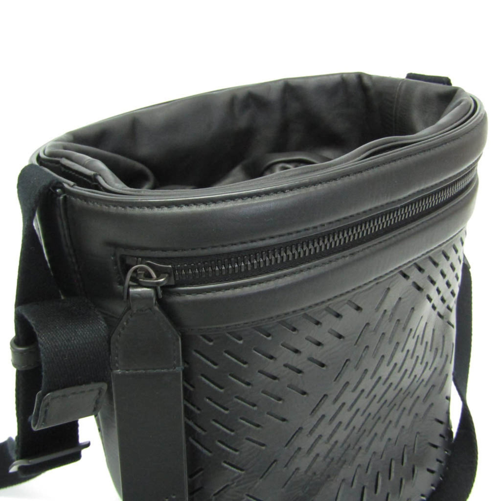 Bottega Veneta Drawstring Bucket · Leather