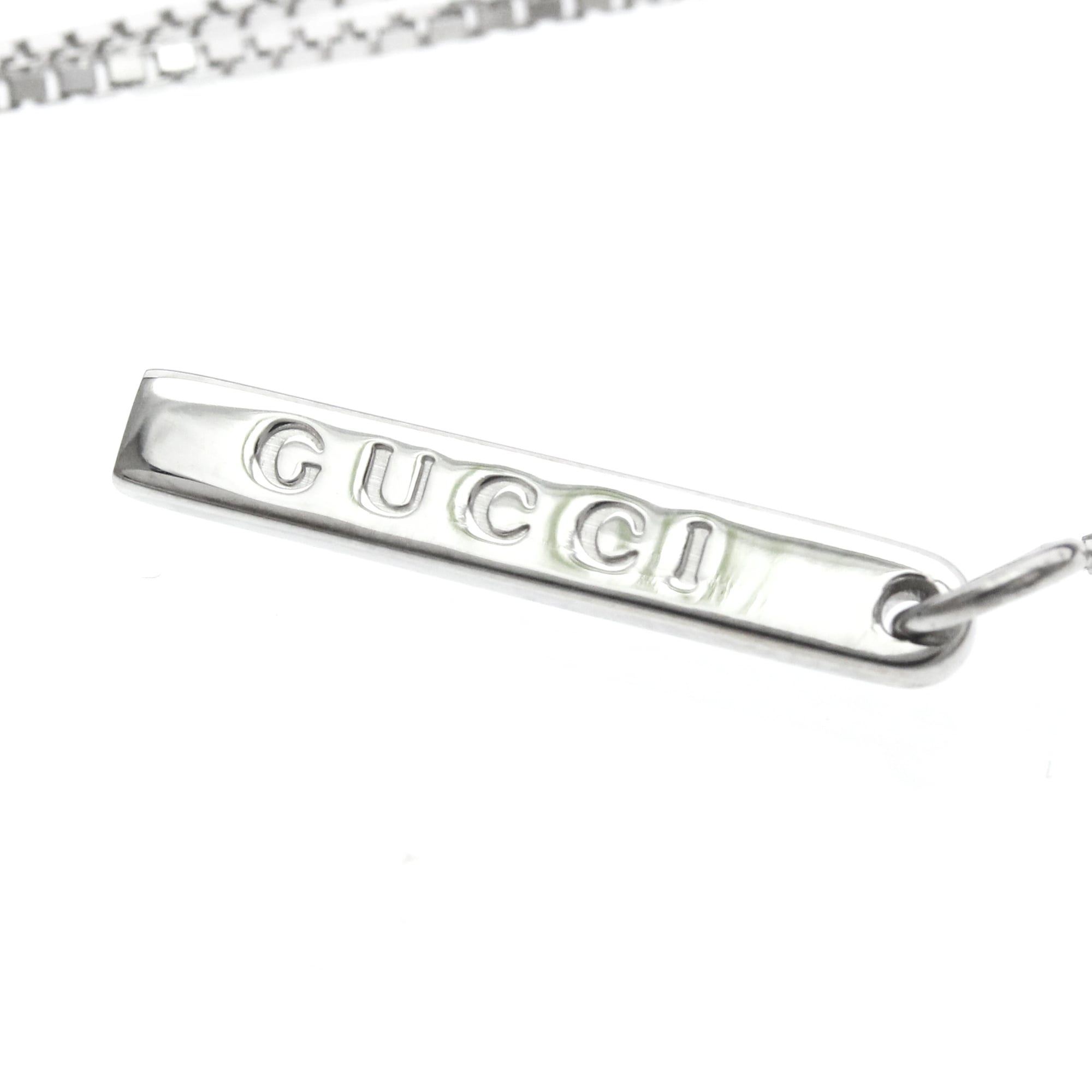 Gucci Lariat · 18K White Gold