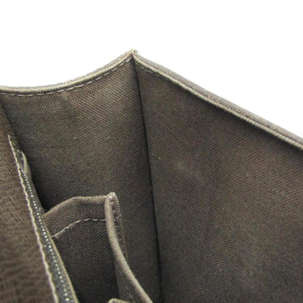 Louis Vuitton Veraia · Taiga Leather