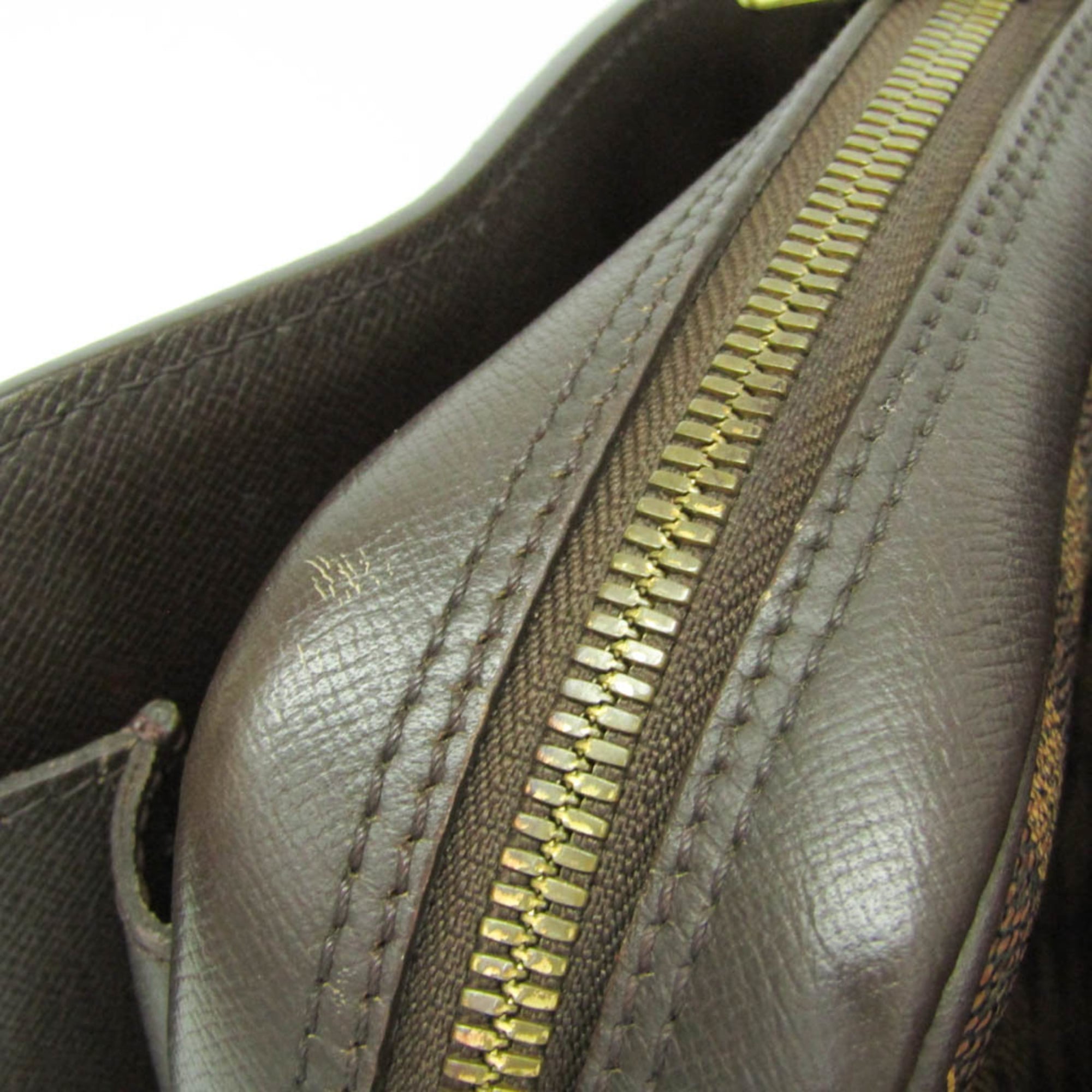 Louis Vuitton Damier Triana · Ebene