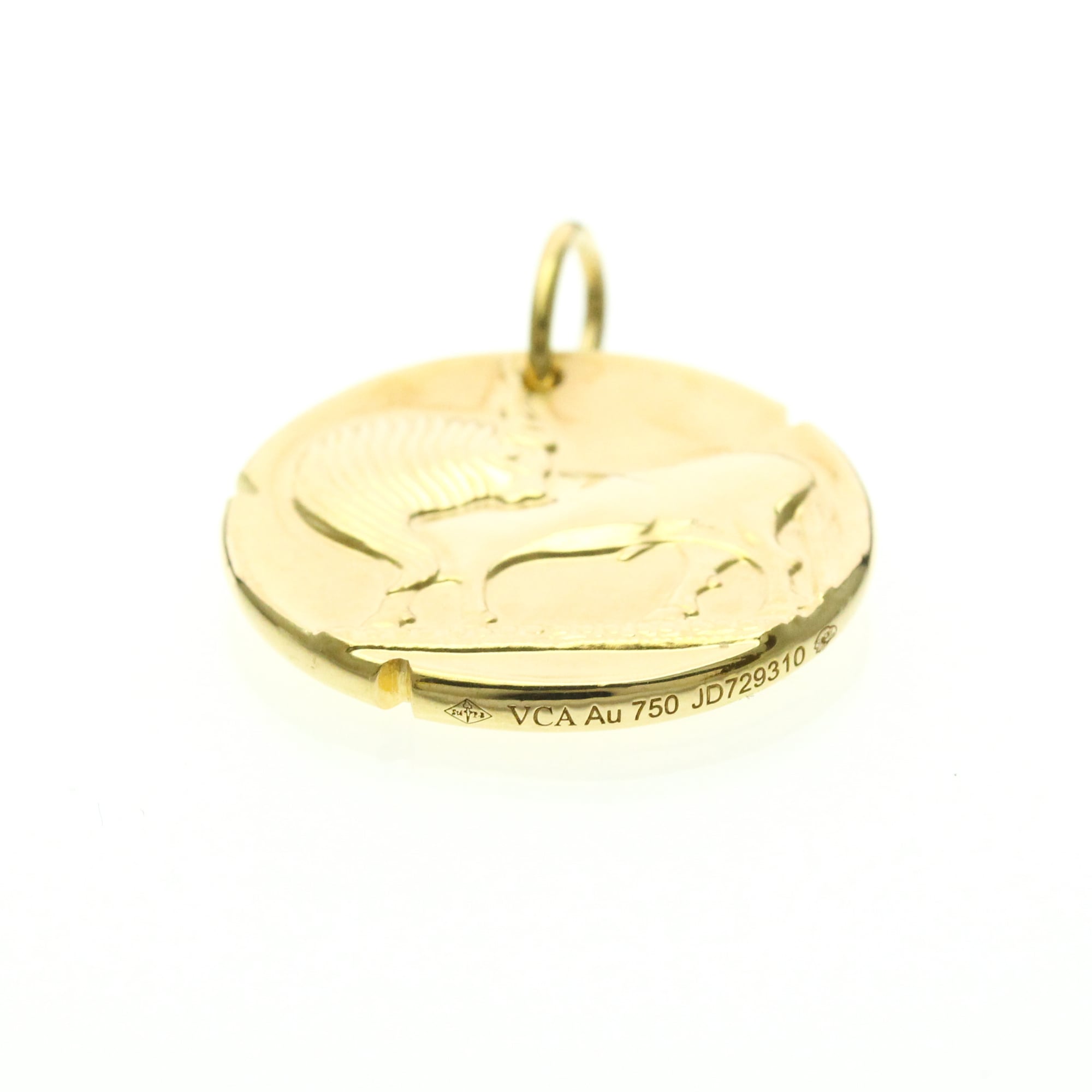 Van Cleef & Arpels Zodiac Taurus · 18K Yellow Gold