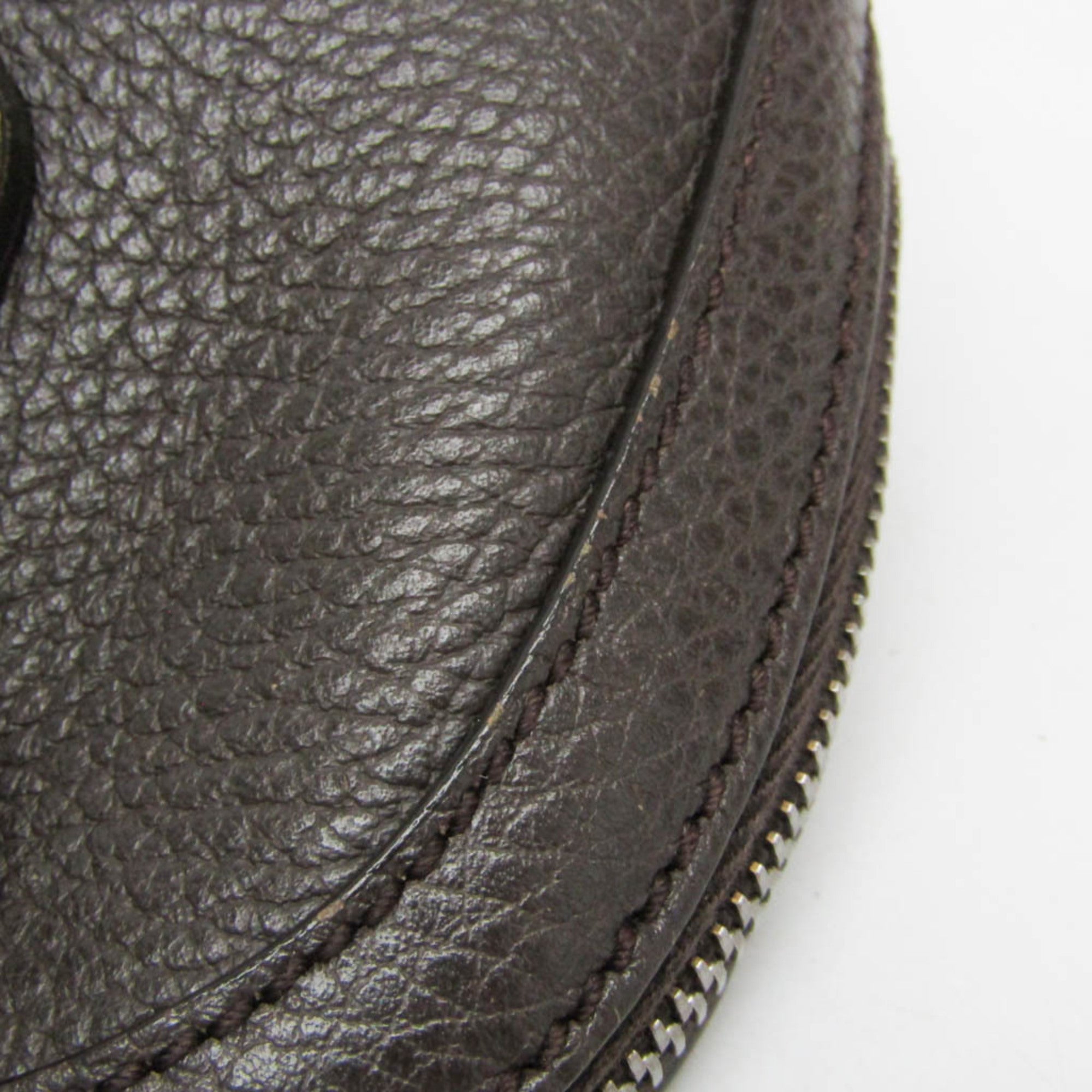 Gucci · Leather