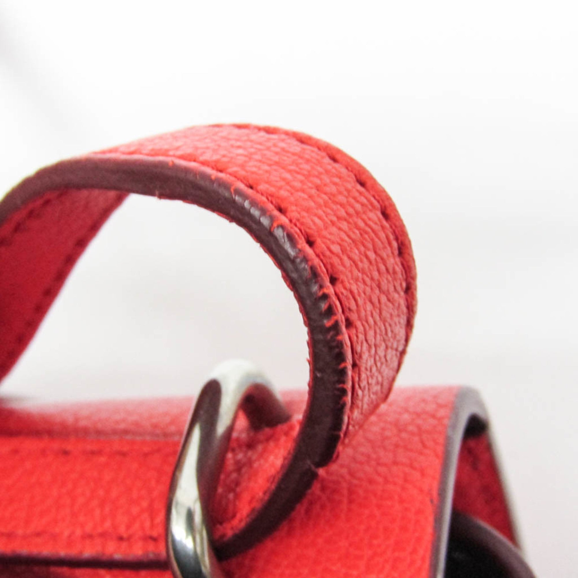 Burberry D-Ring · Leather Shoulder Bag