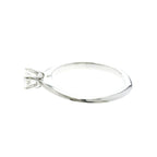 Tiffany Classic Solitaire · Platinum · Diamond