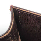 Louis Vuitton Serviette Clado · Taiga