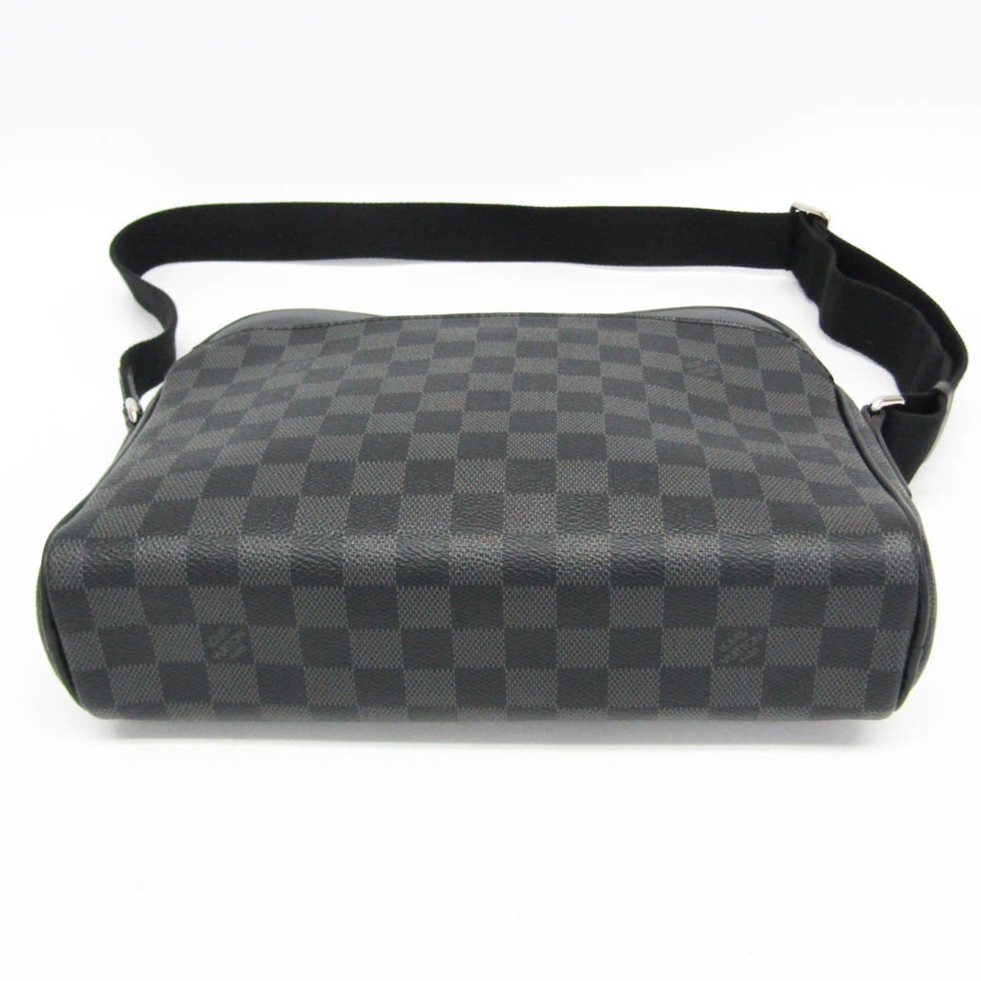 Louis Vuitton Dayton Reporter · Damier Graphite