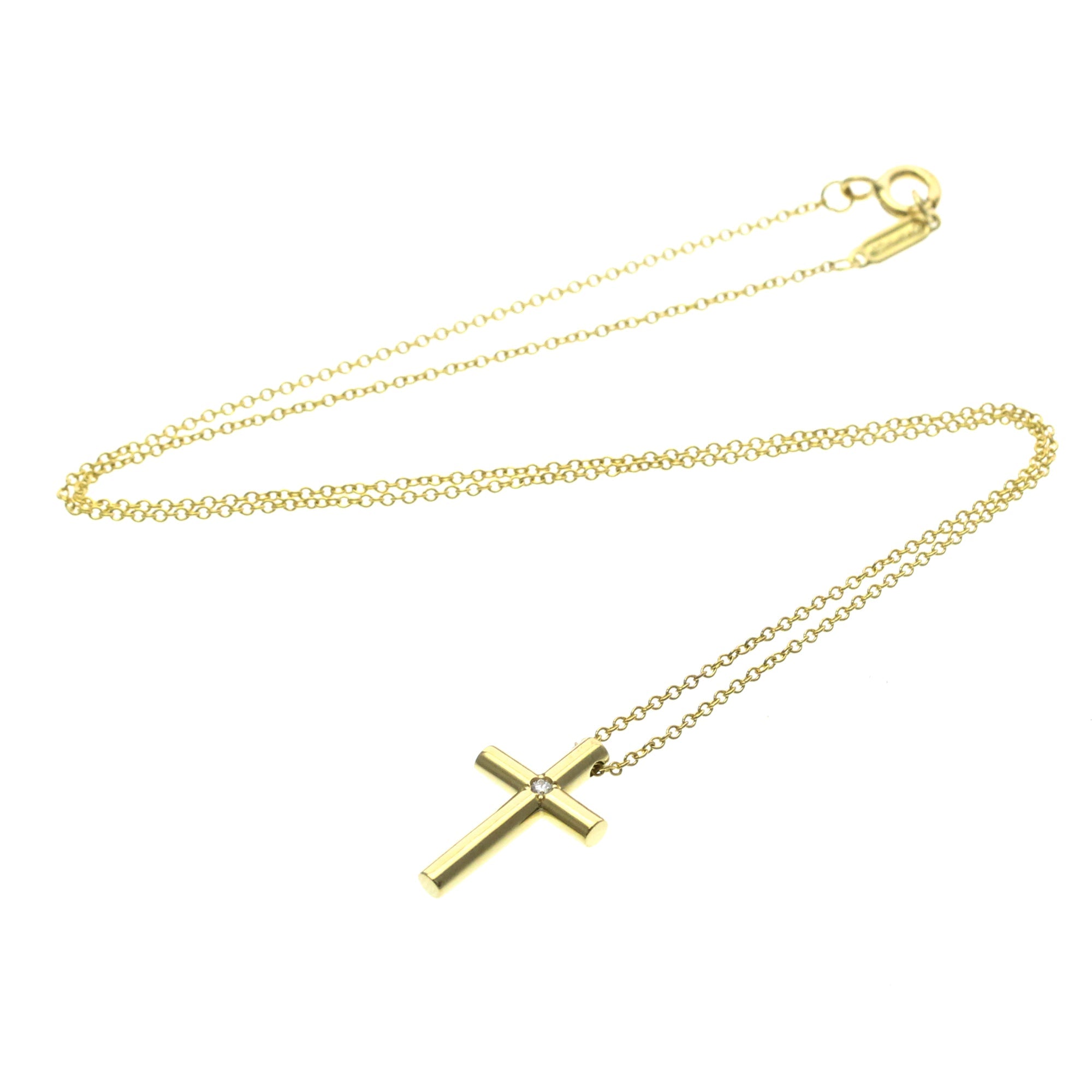 Tiffany Cross · 18K Yellow Gold · Diamond