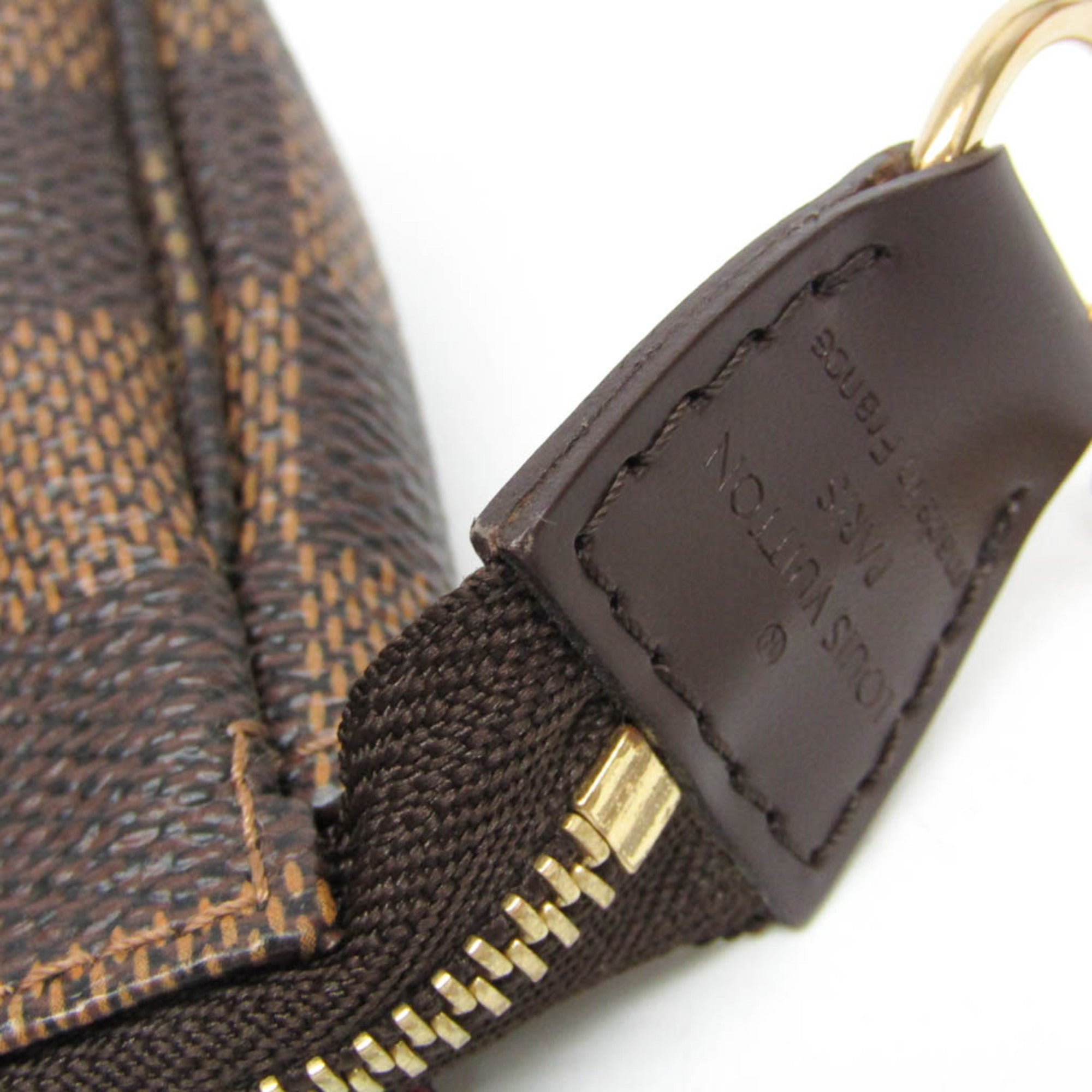 Louis Vuitton Damier Mini Pochette · Ebene