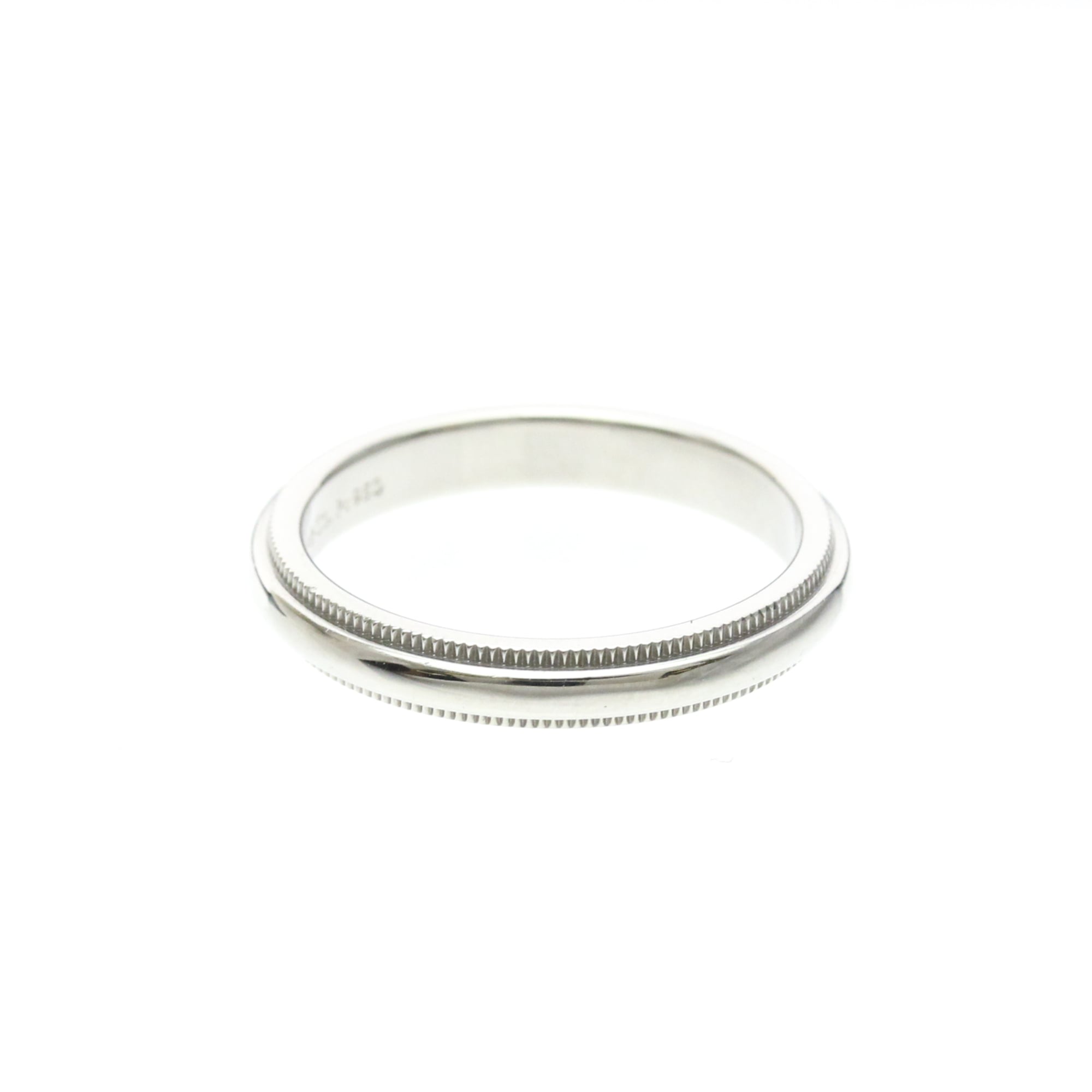 Tiffany Milgrain · Platinum